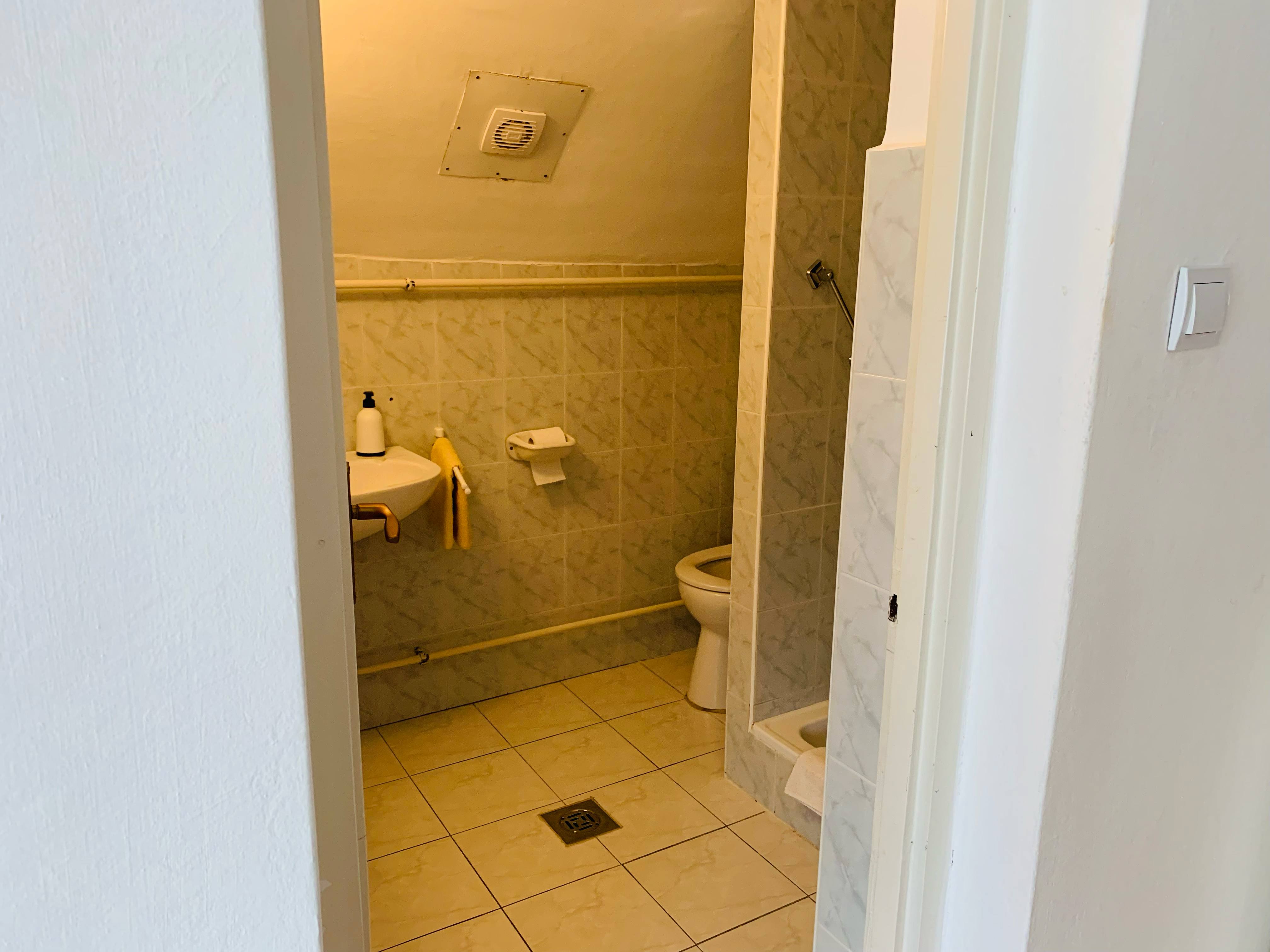 Gallery image 12